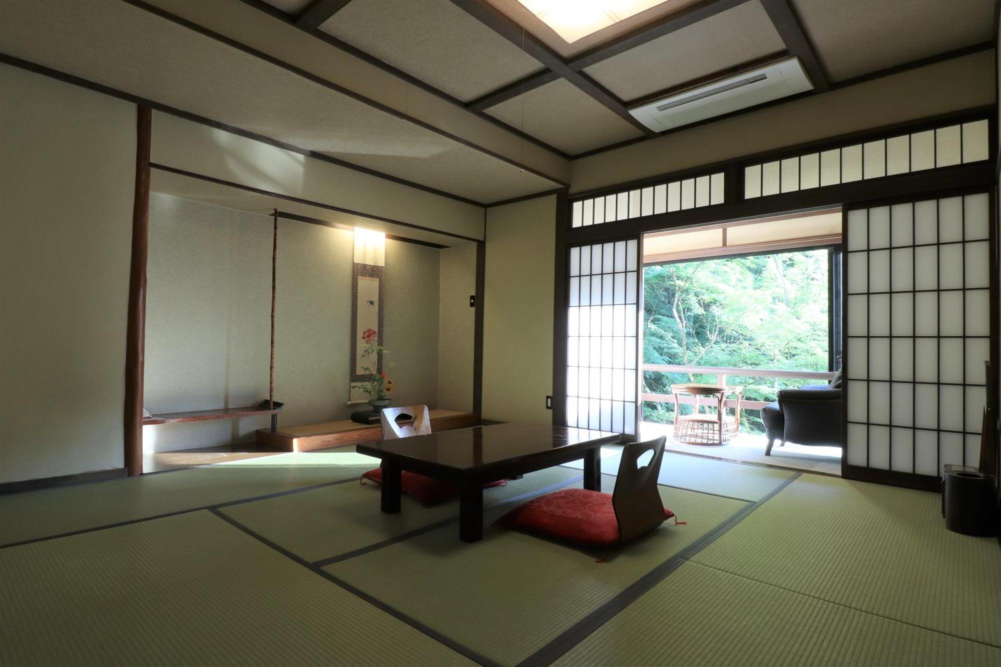 Yumoto Ueyama Ryokan Хімедзі Екстер'єр фото